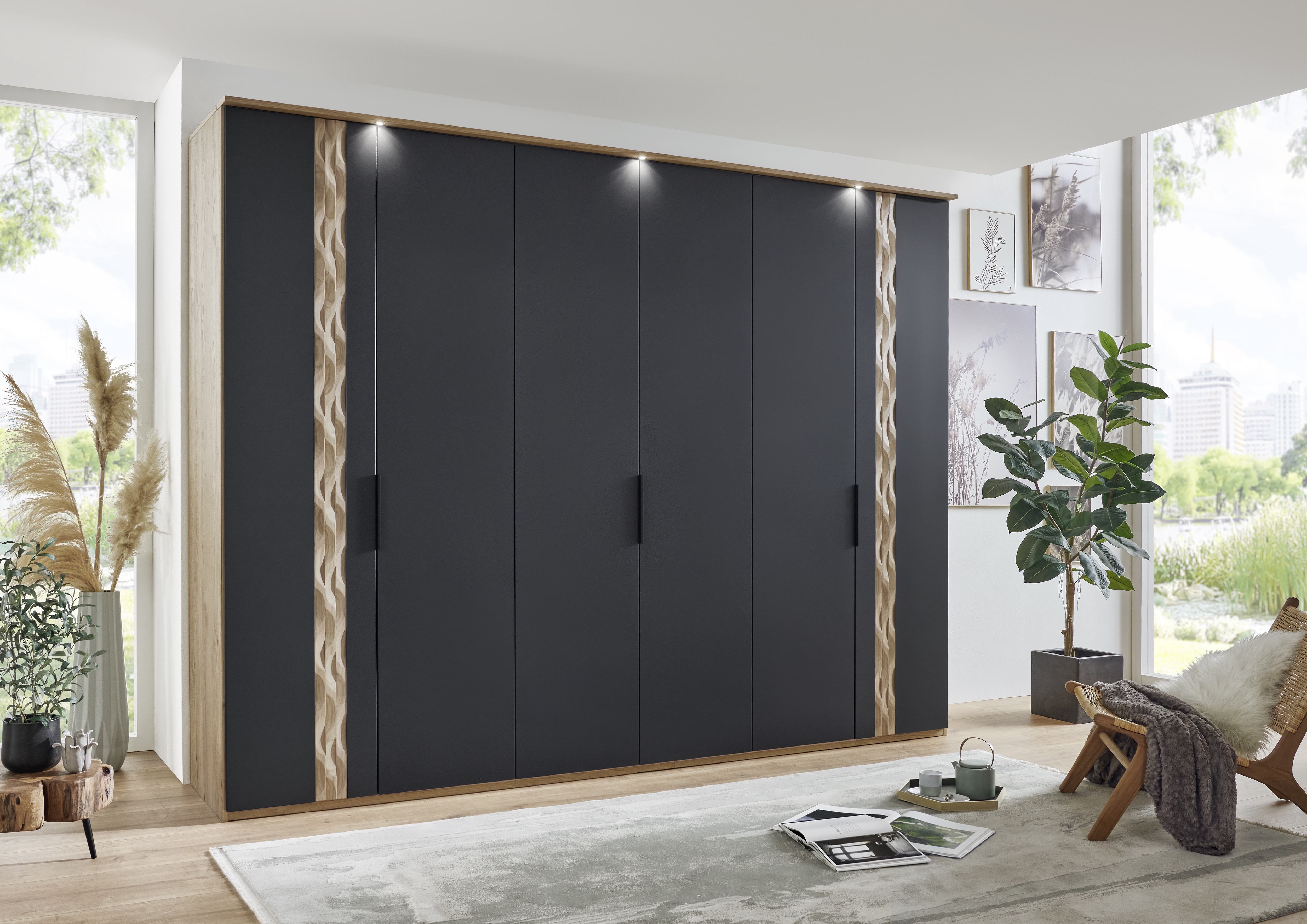 Millieubild Callao Kleiderschrank 6-tuerig Balkeneiche mit Akzenten und Basalt Green